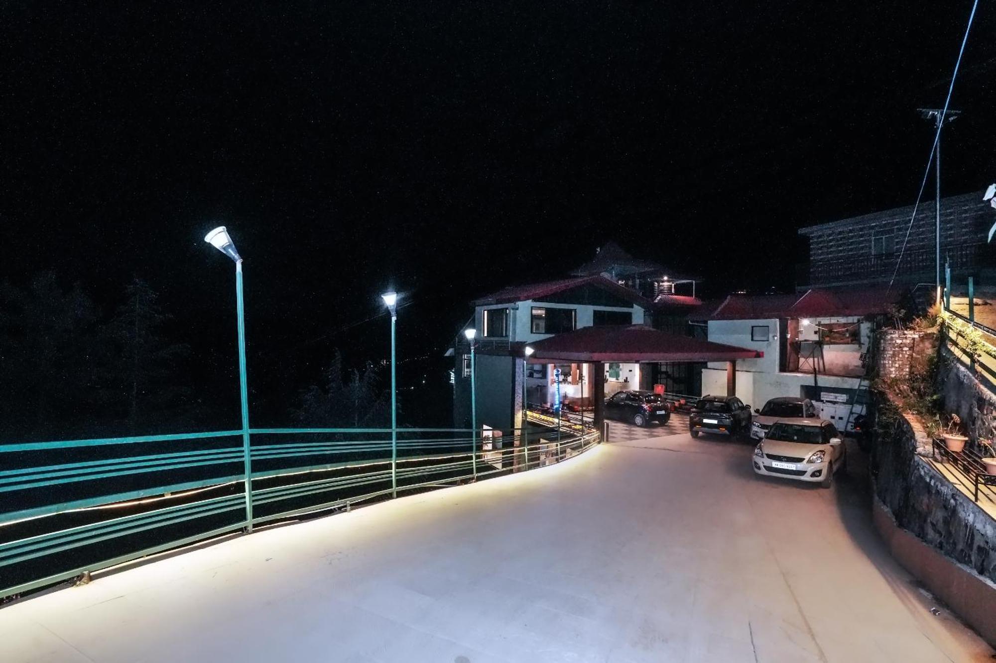 Aachman Nature Valley Resort Mashobra By Naina Staycation- Private Parking - Balcony And Valley View Rooms 심라 외부 사진