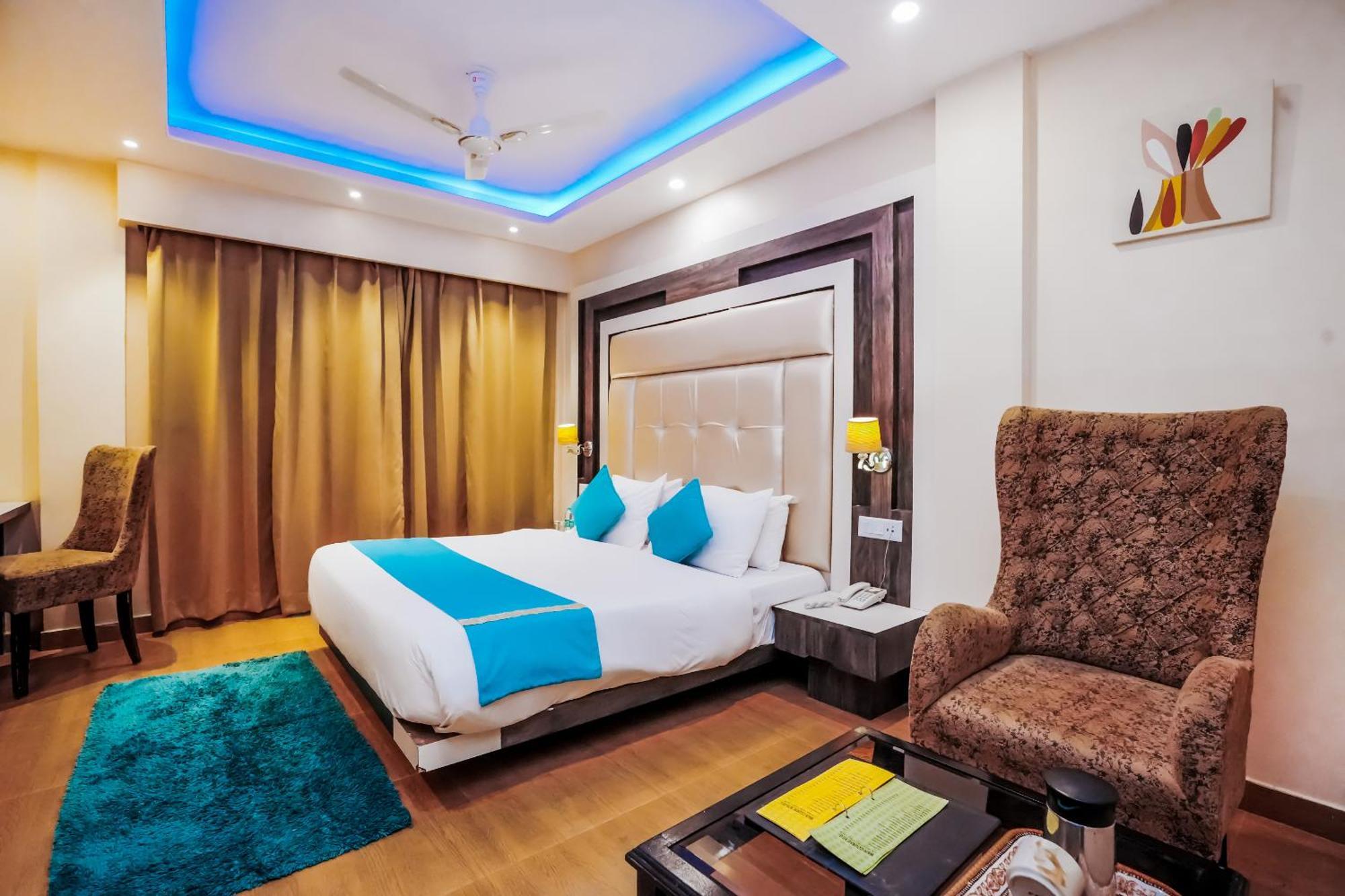 Aachman Nature Valley Resort Mashobra By Naina Staycation- Private Parking - Balcony And Valley View Rooms 심라 외부 사진