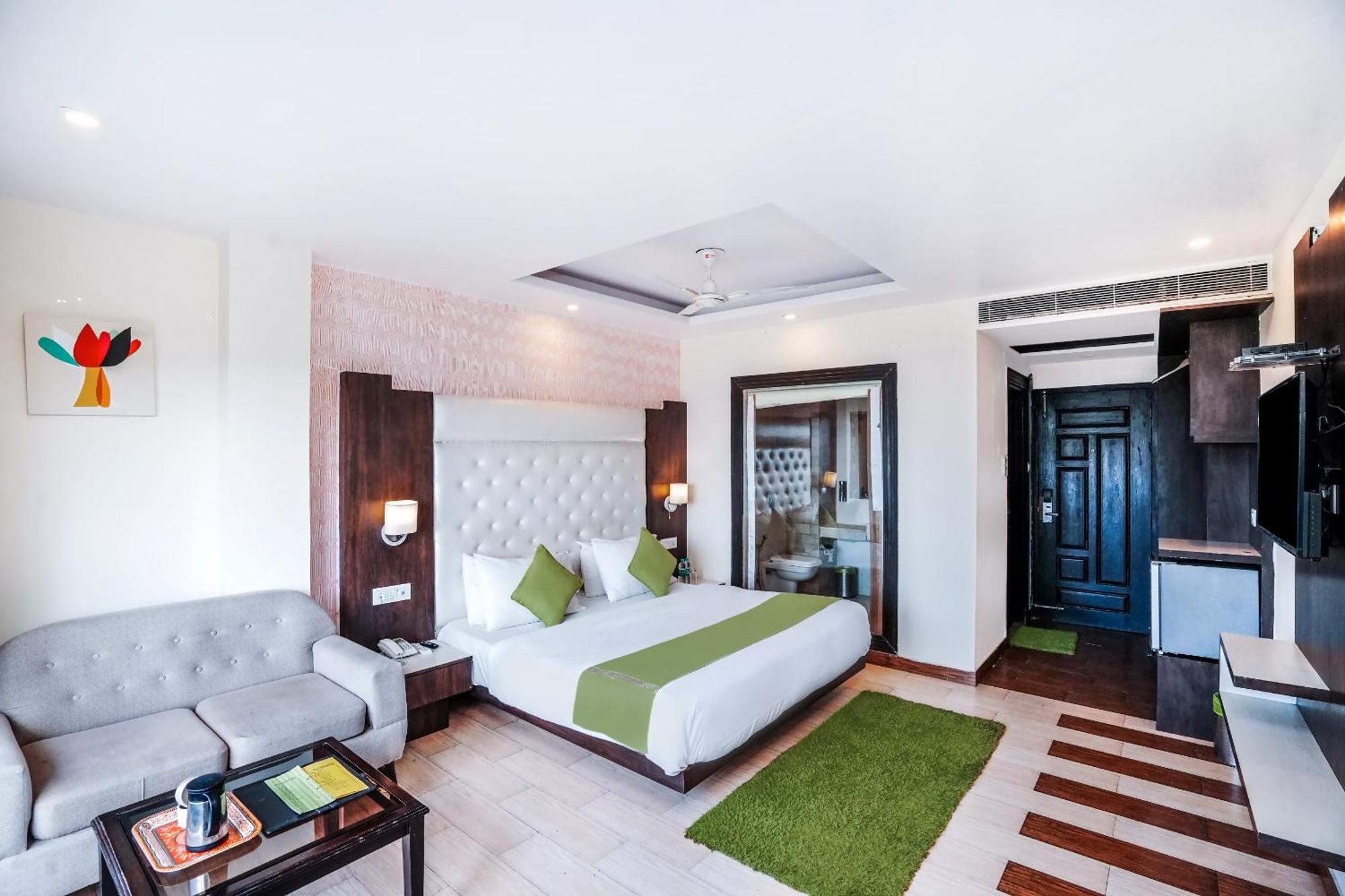 Aachman Nature Valley Resort Mashobra By Naina Staycation- Private Parking - Balcony And Valley View Rooms 심라 외부 사진